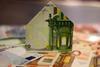 housebuilding-1005491_1920