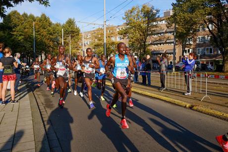Amsterdam_Marathon_2016_DSCF4435_(29728411494)