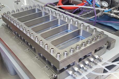 flow reactor 150