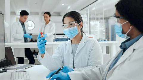ISO 15189 en ISO 17025 lab safety