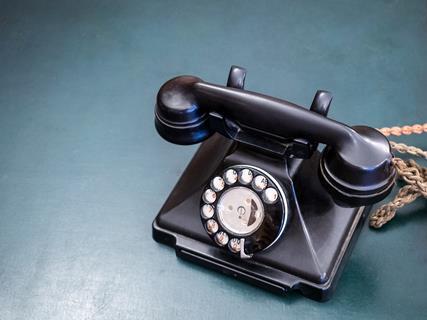 Bakelite_Telephone_(20967111954)