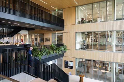 DSM_Firmenich_2oktober2025_6kaMYcN