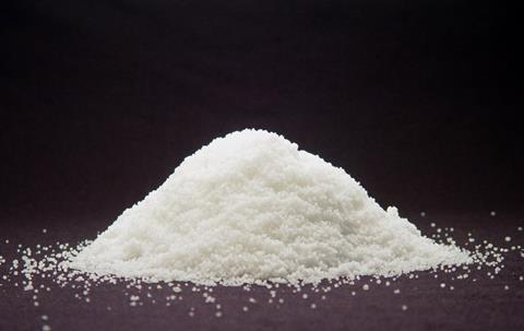 1709px-Urea_-_Kolkata_2003-11-07_00672_web